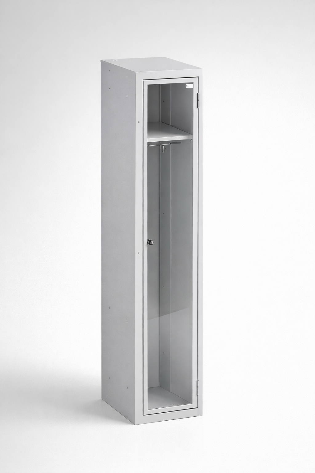 Szafy MSum i MSus z drzwiami z plexi — Rodzina metalowych szaf z drzwiami z plexi dla szkół, biur, stref pracowniczych i zapleczy wieloużytkownikowych, wszędzie tam, gdzie liczy się kontrola wizualna zawartości.