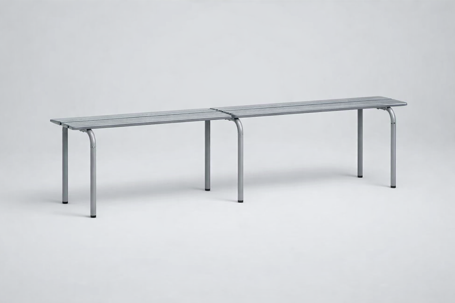 Mebel szkolny ŁO 20 - porządek rzeczy uczniów, wyposażenia klas i urządzeń